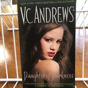 V.C. Andrews 'Daughter of Darkness' Book